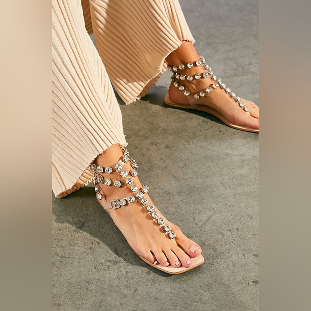 Jeffrey Campbell Vanish Chandelier Rhinestone Embellished Sandal Size 8/39